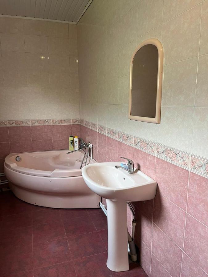 Story Guesthouse Kazbegi Kültér fotó
